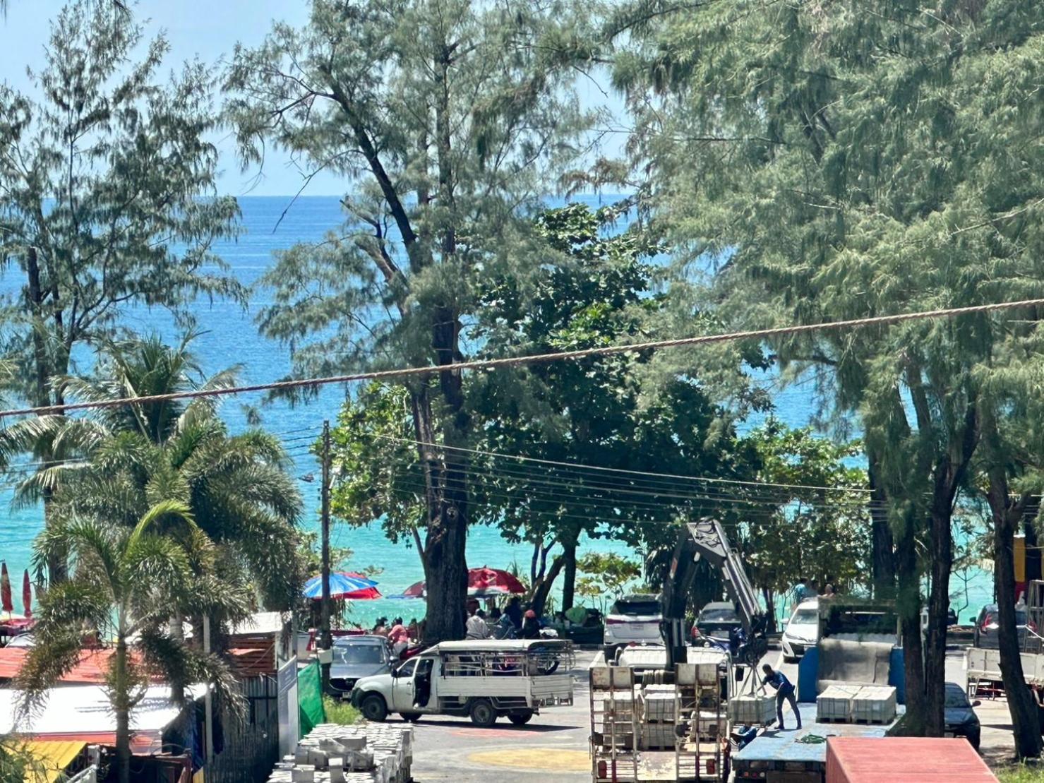 Surin Bay Inn Esterno foto