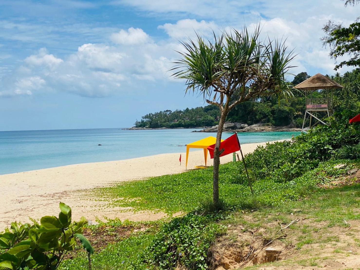 Surin Bay Inn Esterno foto