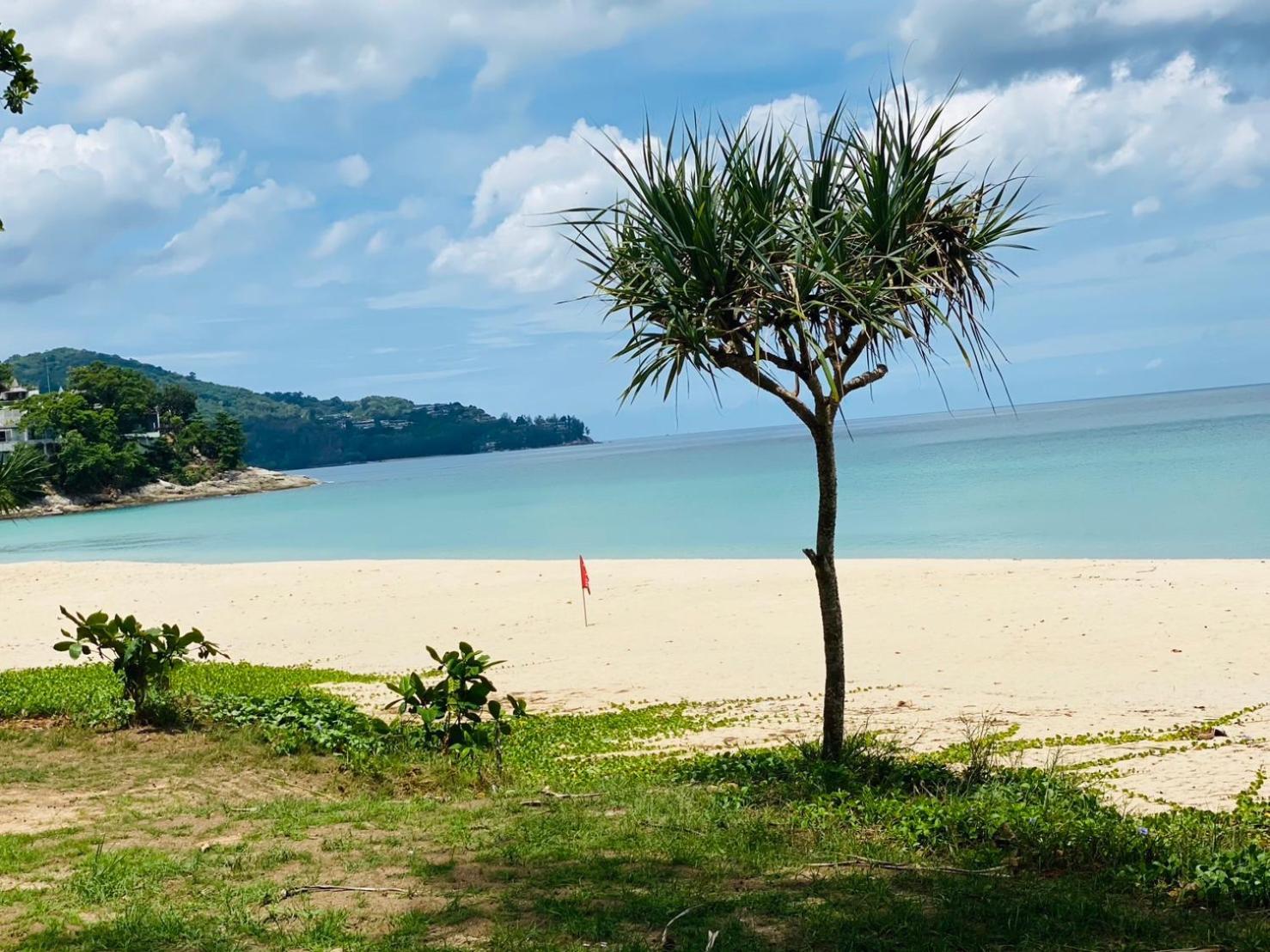 Surin Bay Inn Esterno foto